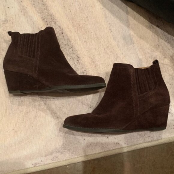 Franco Sarto Genuine Suede Chocolate Brown Wedge Heeled Ankle Boots - Picture 2 of 6